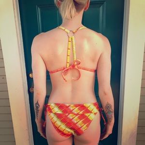 sunburst Hurley bikini